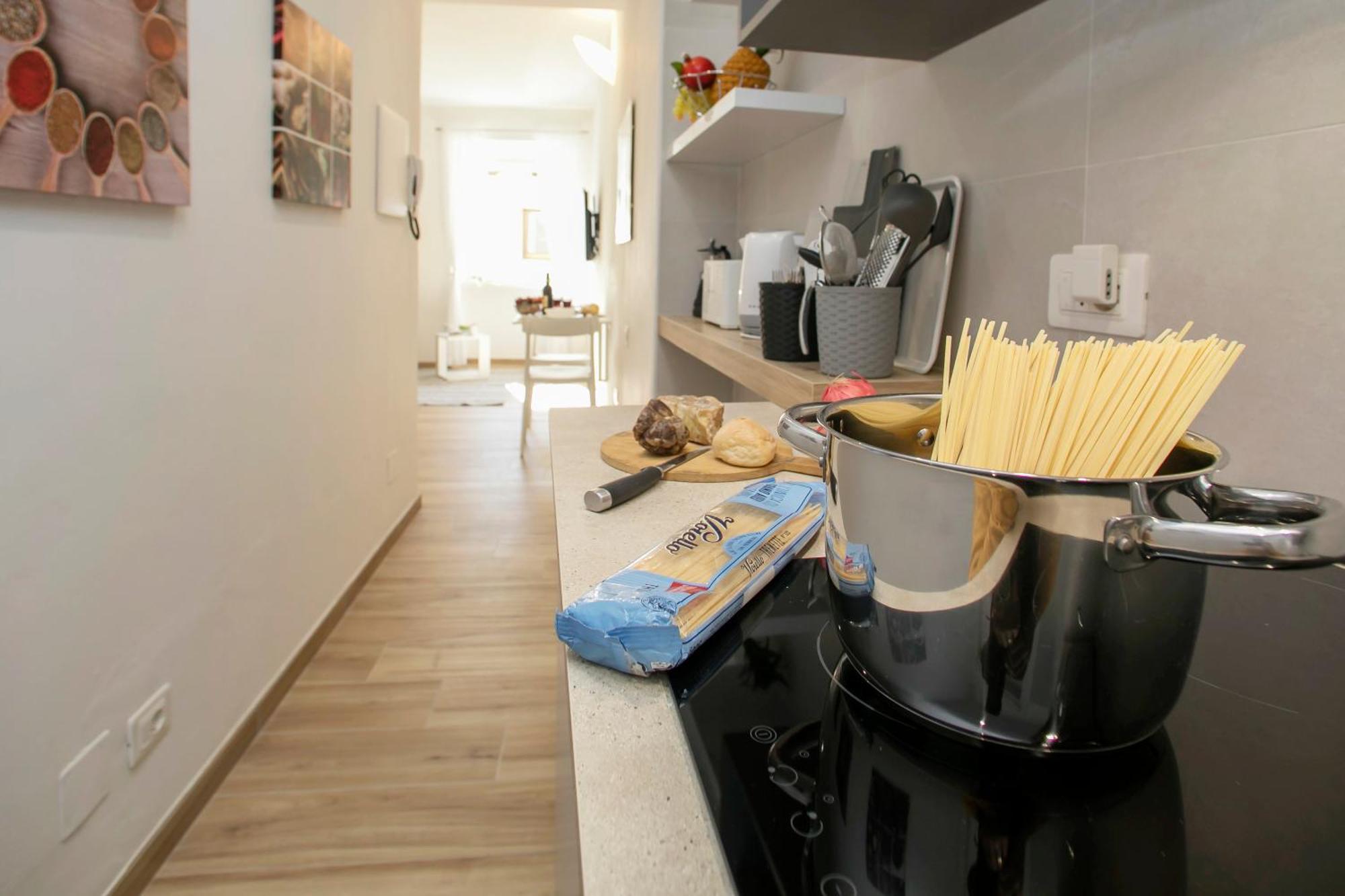 Nido Sui Tetti Di Riva Del Garda - Happy Rentals Екстер'єр фото